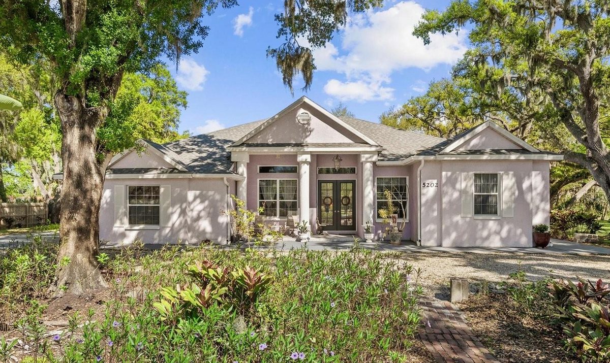 5202 Erie Road, Parrish, FL